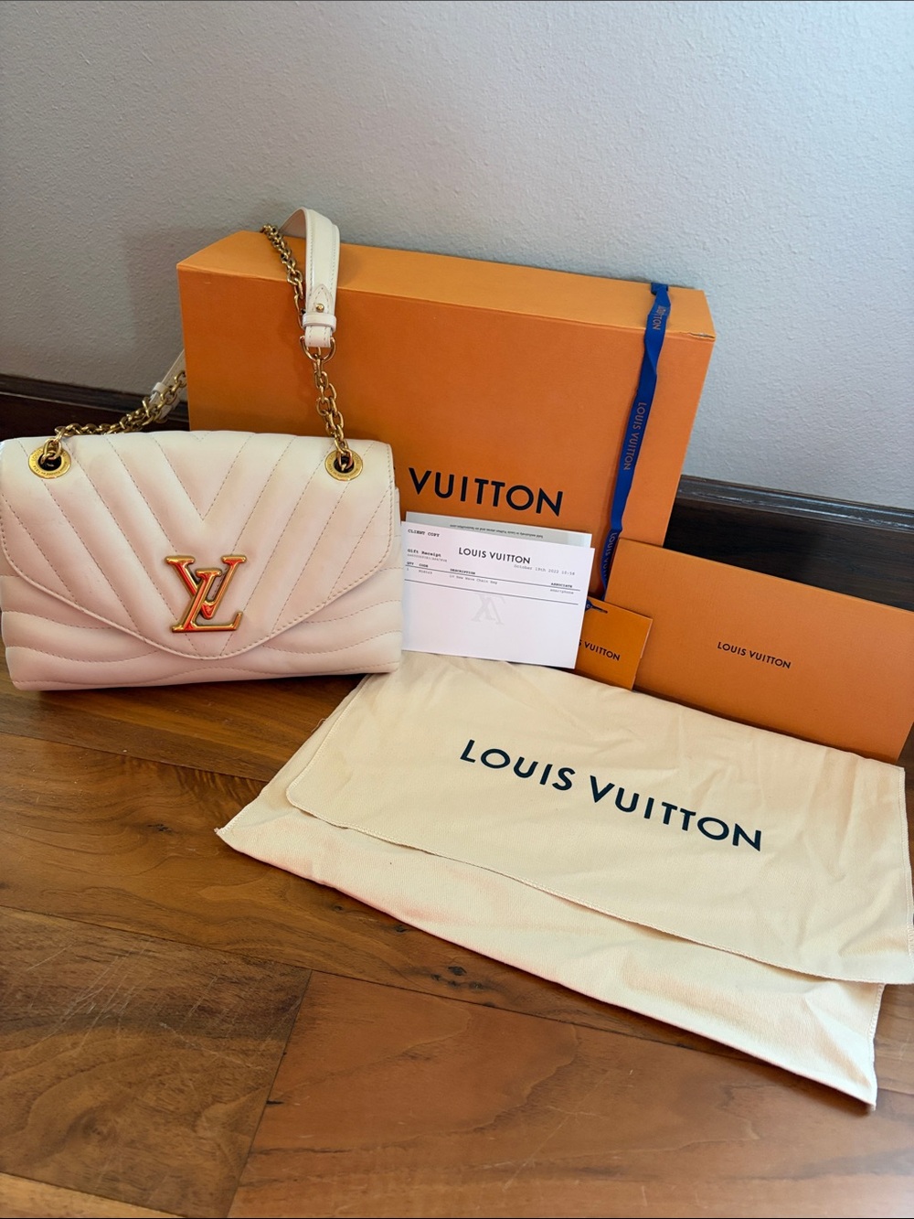 Louis Vuitton Cream Quilted Leather Chain Shoulder Bag with Gold Hardware